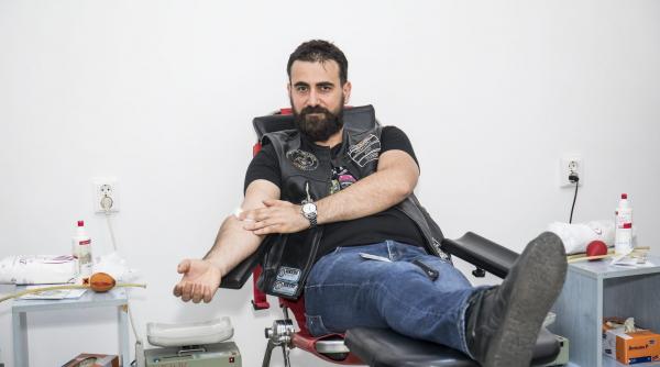 nevoia de sange dubla fata de colectare