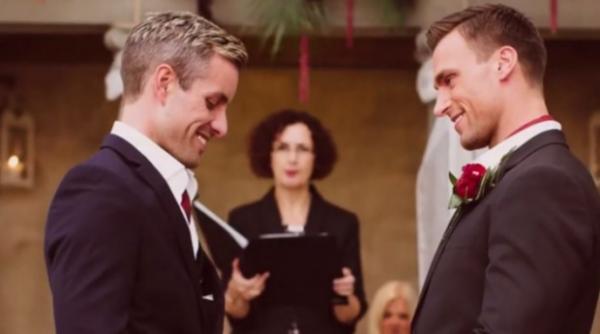 mexicul va permite cuplurilor gay sa se casatoreasca la consulatele sale din strainatate