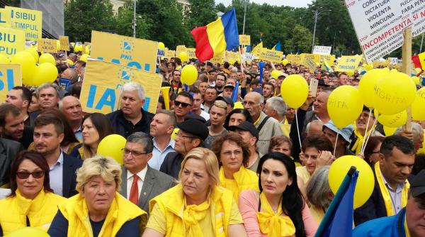 presedintele iohannis a ajuns la mitingul electoral al pnl