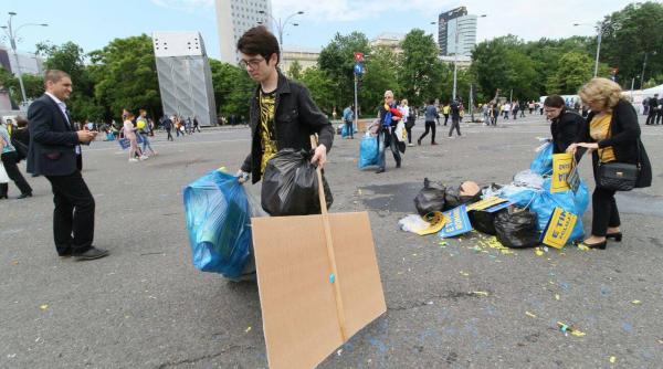 smecherie pnl ca sa umple piata victoriei au injumatatit o