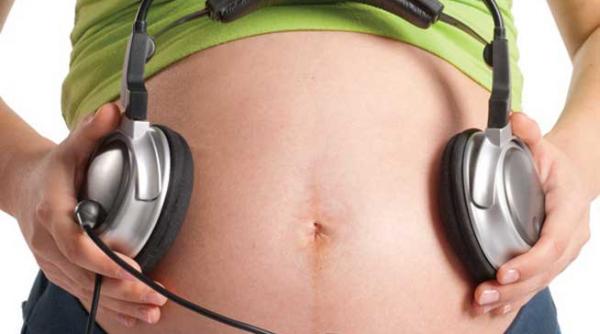 o femeie din polonia a nascut sase bebelusi