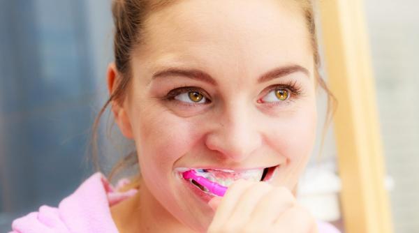 periuta pasta si morcov crud