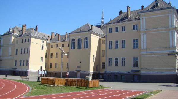 cladire monument de peste 100 de ani reabilitata din banii guvernului