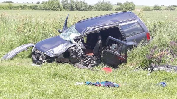 accident grav in arad cinci persoane au fost ranite