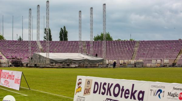 sandra sabrina sau modern talking gata de show la diskoteka festival stadionul este aproape gata recuzita originala din anii 80 90