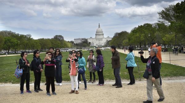 china ii loveste pe americani cu turistii