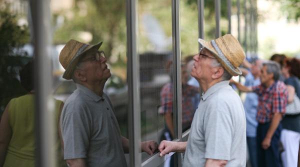 comisia europeana ne pune la colt suntem saraci si nechibzuiti