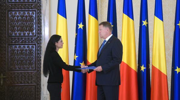 iohannis si dancila din nou fata in fata la ceremonia de investire a noilor ministri
