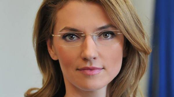 alina gorghiu vrea sa existe parlamentari psd alde care sa voteze in favoarea motiunii de cenzura