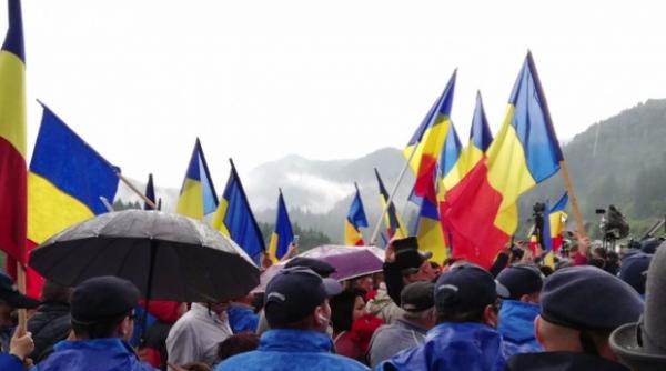 ministrul ungar de externe peter szijjarto spune ca romania ar trebui sa i pedepseasca pe cei care se fac cu adevarat responsabili de incidentul de la valea uzului