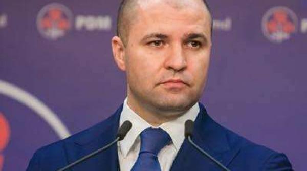 partidul democrat din republica moldova se retrage de la guvernare prin demisia executivului