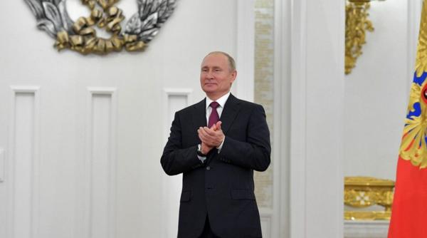 sua si rusia au ajuns la cutite