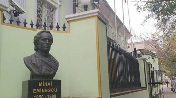 pe urmele lui eminescu la odessa glossa teilor pierduti