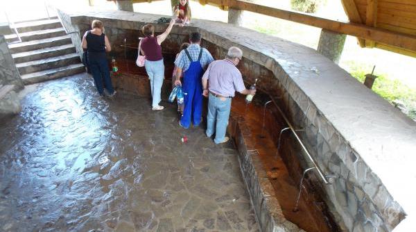 mofete si relaxare cu ape minerale la covasna