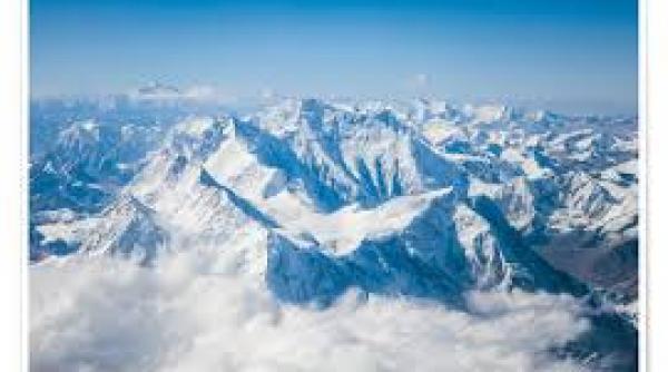 ghetarii din himalaya se topesc de doua ori mai repede acum comparativ cu anul 2000