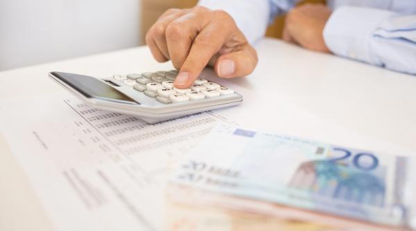 romanul se teme de risc si tine banii departe de actiuni