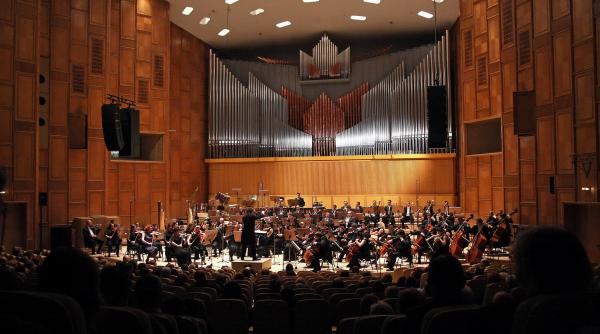 titanic cei 7 magnifici jurrasic park concert de muzica de film la sala radio