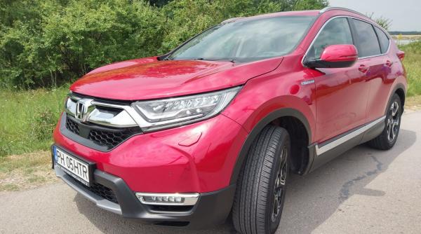 cum se misca primul suv honda hibrid