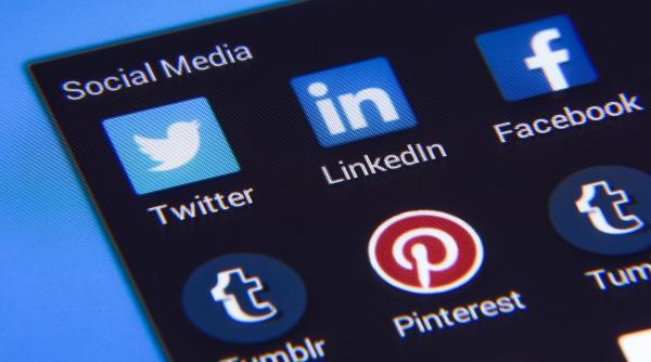 twitter ia masuri impotriva postarilor responsabililor politici care ii incalca regulile