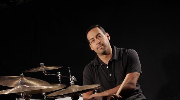 compozitorul muzicii originale a filmului birdman vine la bucharest jazz festival