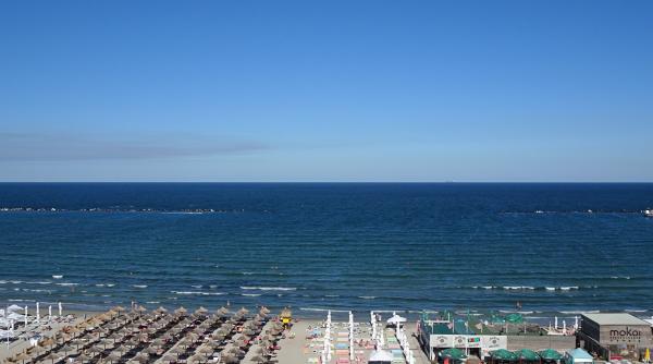 protest in constanta fata de nerespectarea normelor de exploatare a plajelor