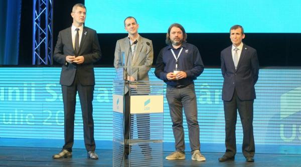 dragos dinulescu usr daca ma votati ma votati pentru ca reprezint altceva decat cutuma