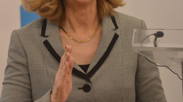 gip udristii de ieri usr istii de astazi