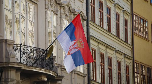 fmi cere serbiei accelerarea reformarii institutiilor publice