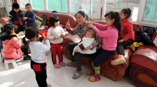 in inchisoare dupa ce a adoptat 118 copii