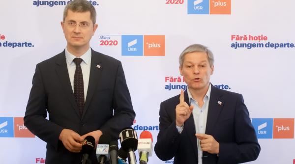 iubire cu de a sila intre usr si plus