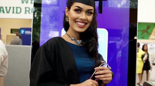 noua miss anglia este un geniu cu un iq de 146