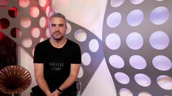 momente spectaculoase cu zoli toth pe scena festivalului cerbul de aur 2019