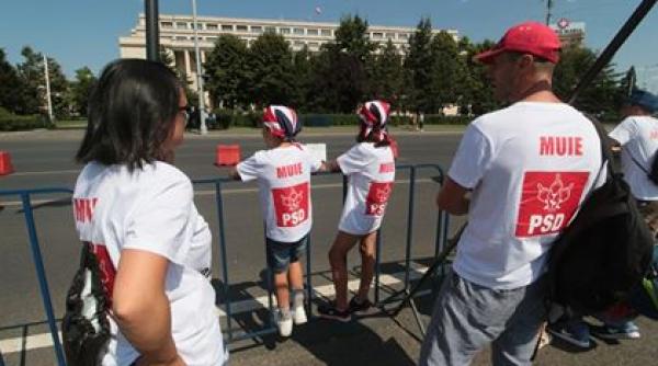 miting 10 august 2019 au ajuns primii protestatari in piata victoriei