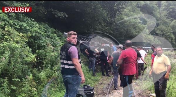 un bebelus si un baiat de 3 ani printre pasagerii din mocanita care a deraiat