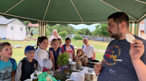 elevii invatati cum sa isi faca o afacere la tara