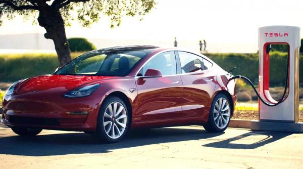 cat de mult polueaza masinile electrice