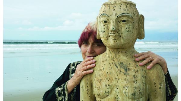 program de proiectii de film in aer liber cinevara plajele lui agnes in regia lui agnes varda