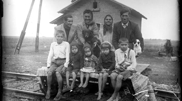 proiectia filmului tara moarta in regia lui radu jude si intalnire cu istoricul adrian cioflanca la festivalul estul culturii alta dimensiune de la bialystok