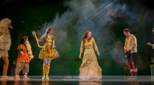 teatrul ion creanga isi redeschide portile pentru cei mici si nu numai