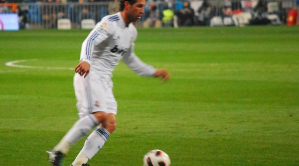 sergio ramos aproape sa devina fundasul cu cele mai multe goluri la echipa nationala