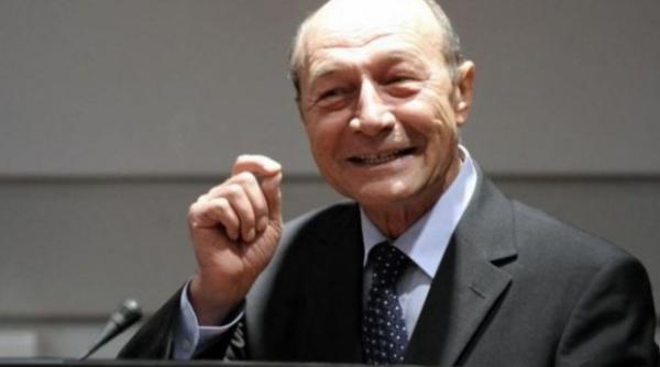 blestemul lui si pentru basescu