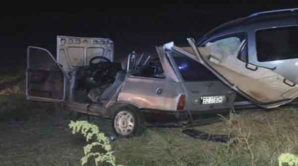 accident cumplit in buzau doua persoane au murit iar alte trei au fost ranite