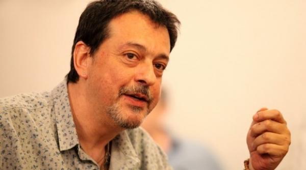 regizorul alexandru darie inmormantat cu onoruri militare la cimitirul bellu