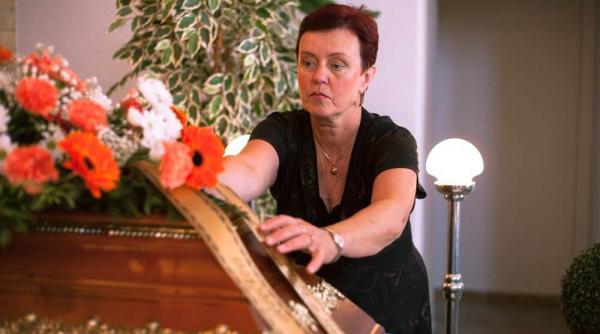 de evitat ce este de facut atunci cand se ia parte la o priveghere sau la o inmormantare