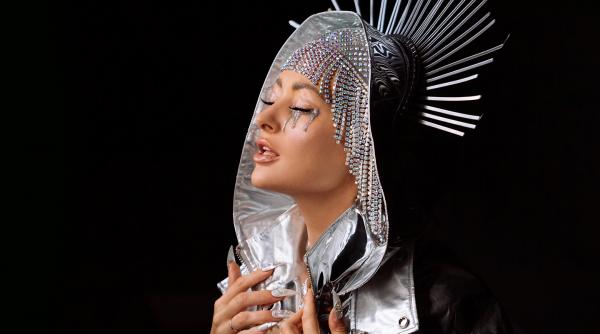 delia lanseaza single ul sa mi canti o poveste emotionanta de iubire cu un videoclip conceptual