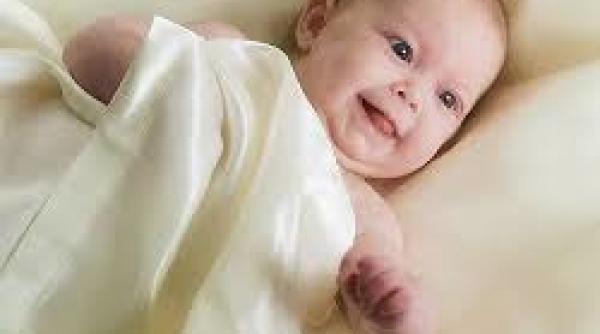 displazia congenitala de sold la bebelus cum isi poate da seama mama de existenta ei