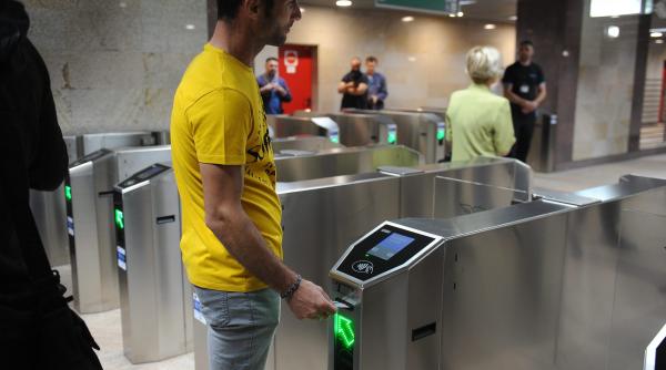 sase noi casierii metrorex pentru eliberarea abonamentelor cu pret redus din 27 septembrie