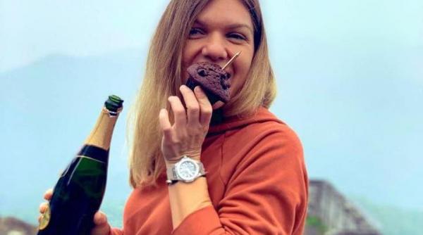 simona halep a sarbatorit implinirea a 28 de ani pe marele zid chinezesc