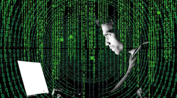 avalansa de atacuri informatice