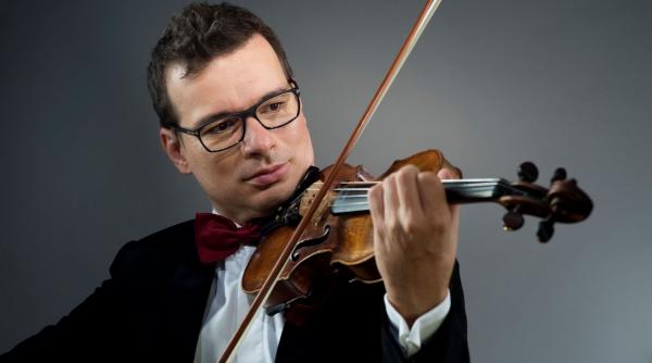 alexandru tomescu canta mendelssohn in deschiderea stagiunii orchestrei de camera radio